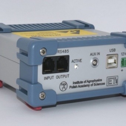 TDR/MUX 微型土壤水分、溫度、電導(dǎo)率、水勢(shì)監(jiān)測(cè)儀